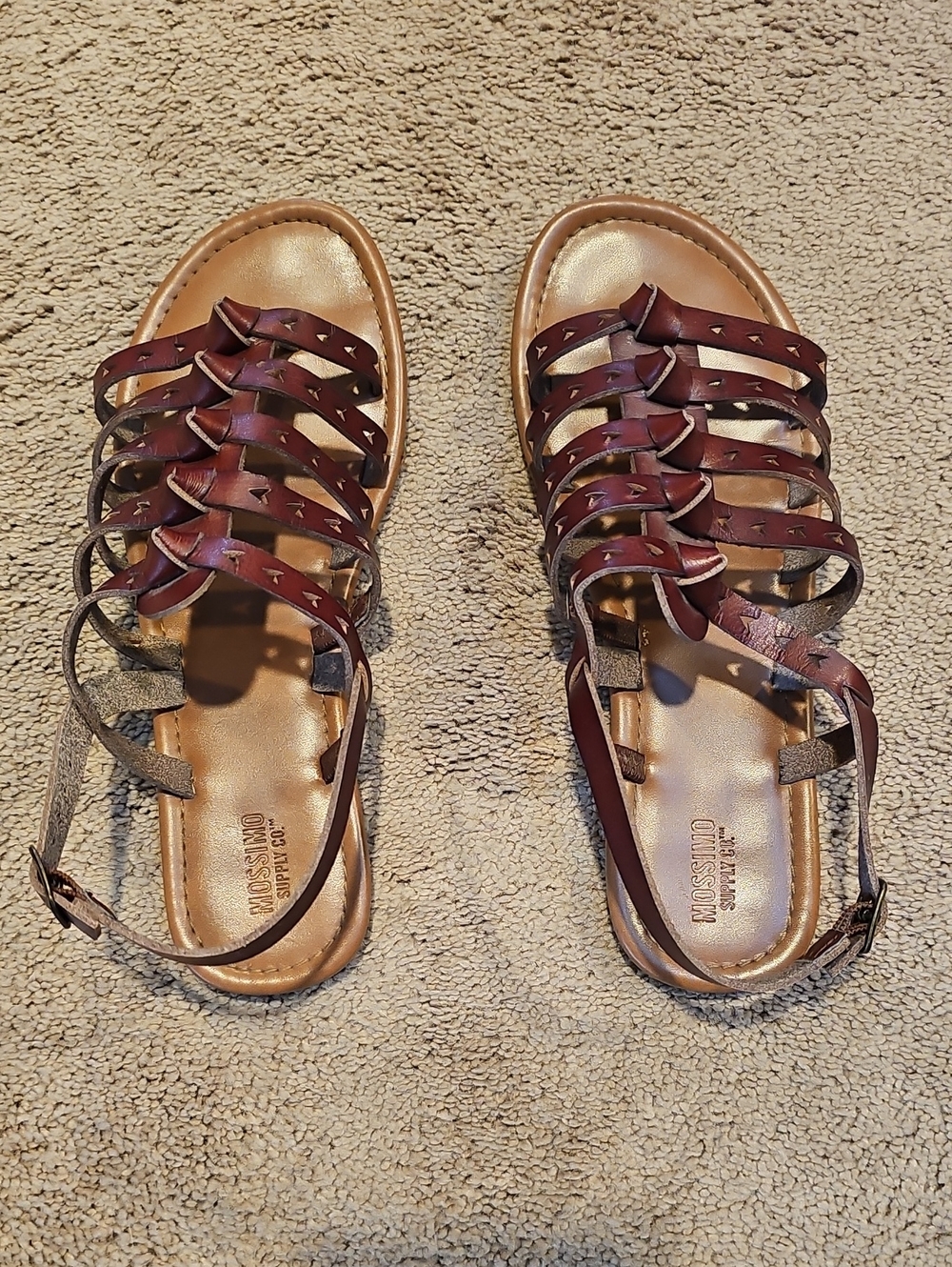 Women's Strappy Gladiator Sandals in Burgundy